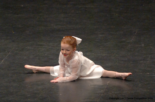 Luv2Dance006