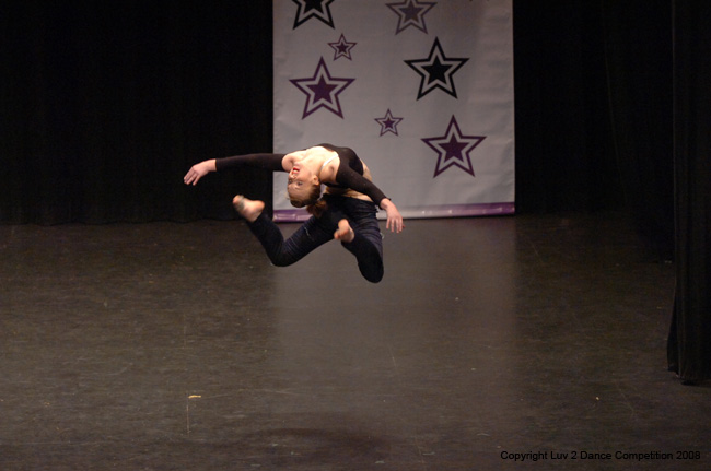 Luv2Dance036