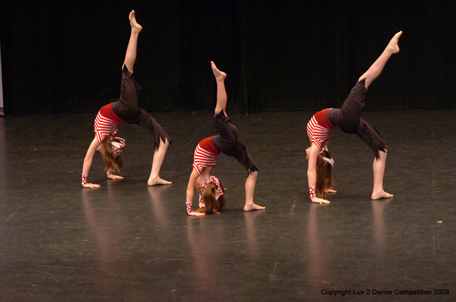 Luv2Dance039