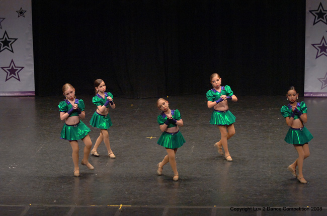 Luv2Dance068