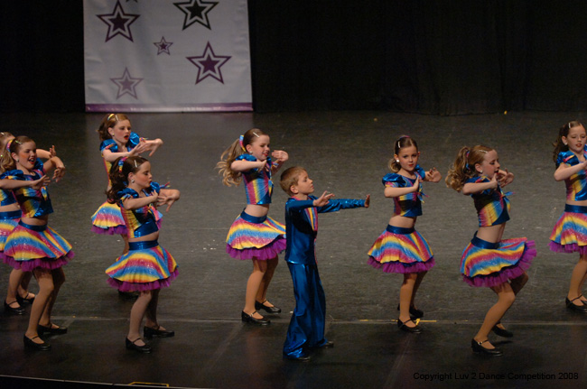 Luv2Dance071