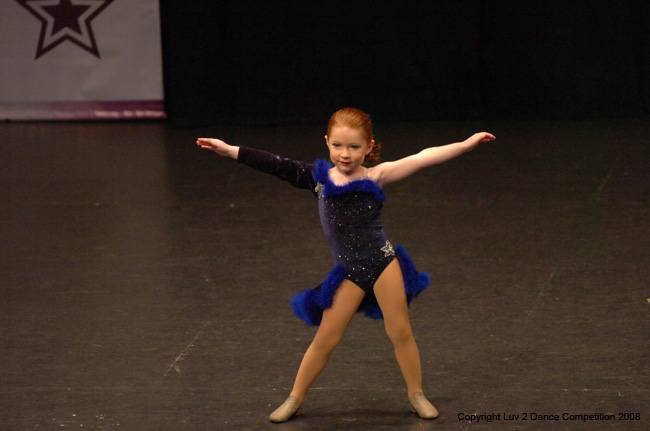 Luv2Dance080