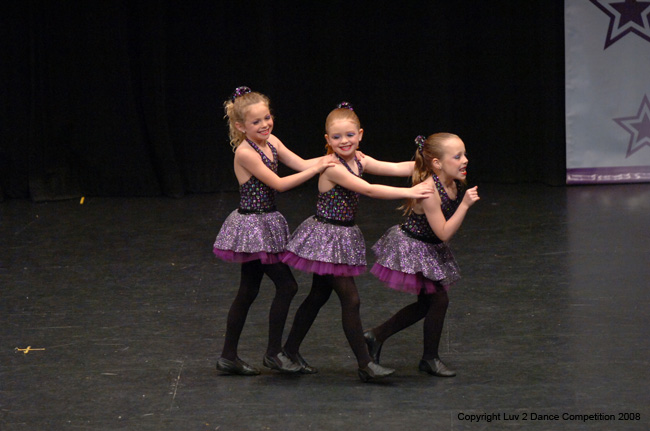 Luv2Dance095