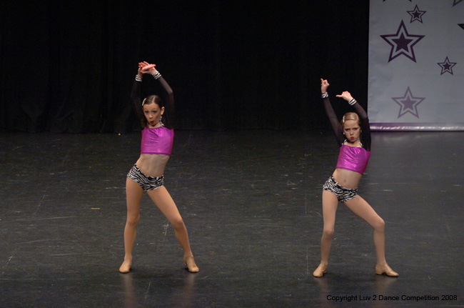 Luv2Dance111