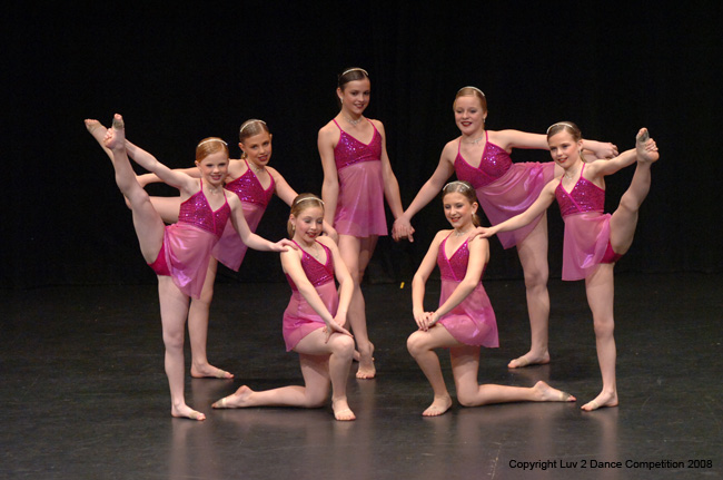 Luv2Dance122