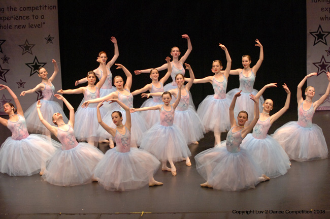Luv2Dance162