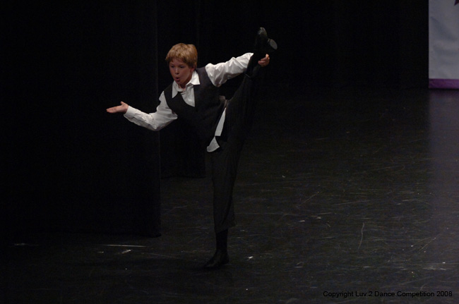 Luv2Dance183