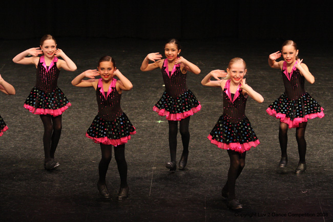 Luv2Dance204