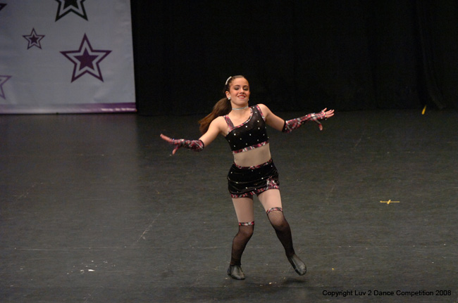 Luv2Dance330