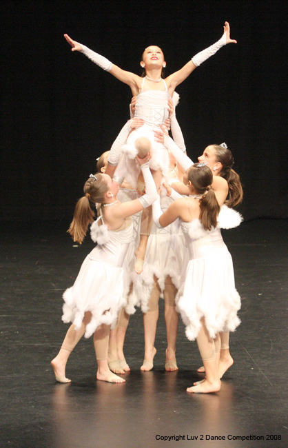 Luv2Dance361