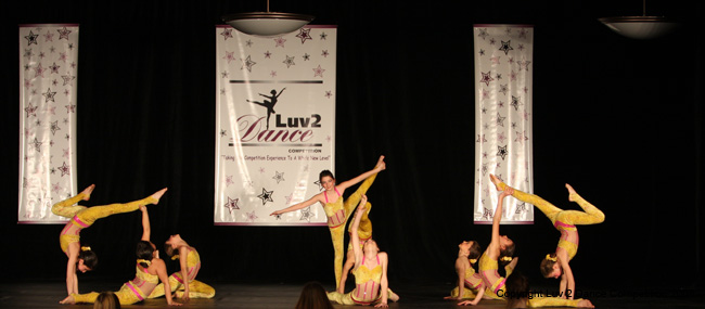 Luv2Dance400