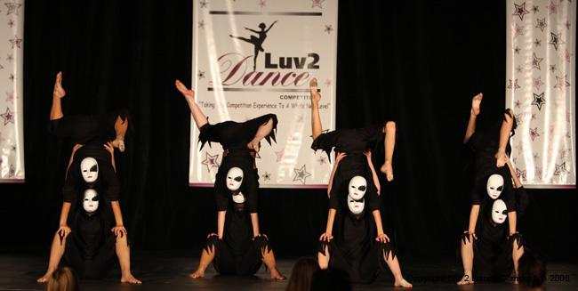 Luv2Dance403