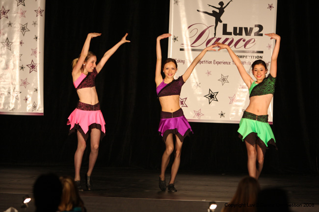 Luv2Dance421