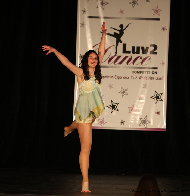 Luv2Dance448