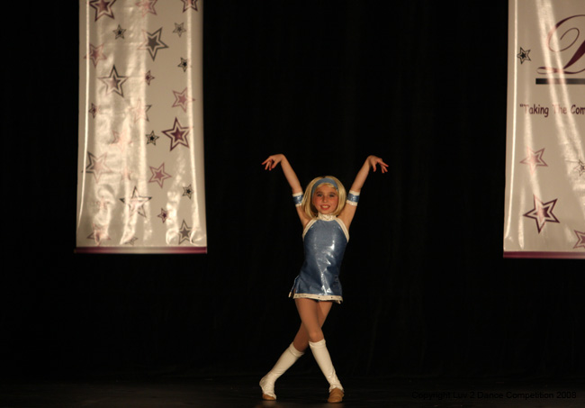 Luv2Dance471