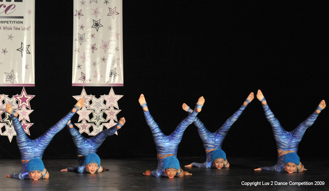 Luv2Dance2009_0102