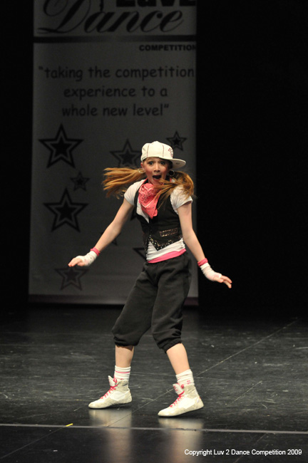 Luv2Dance2009_0109