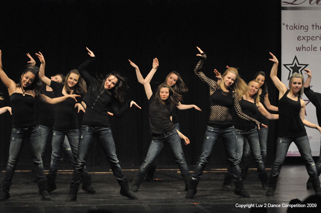 Luv2Dance2009_0168