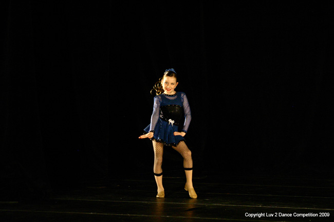 Luv2Dance2009_0318