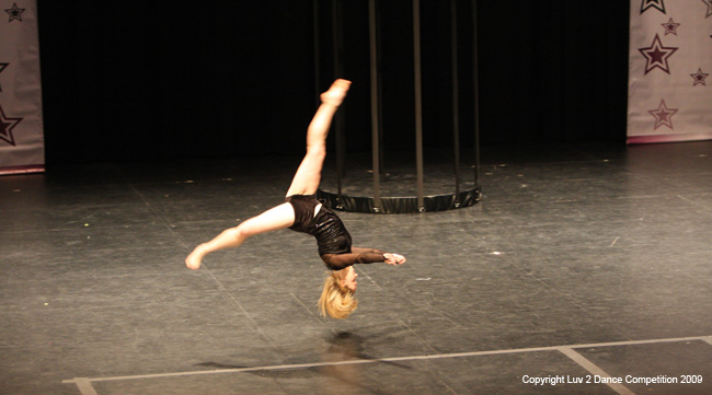 Luv2Dance2009_0325