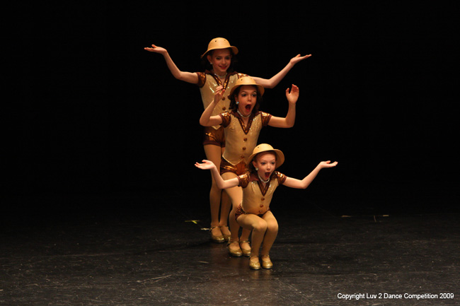 Luv2Dance2009_0357