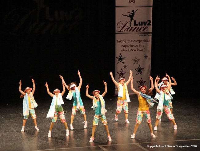Luv2Dance2009_0366